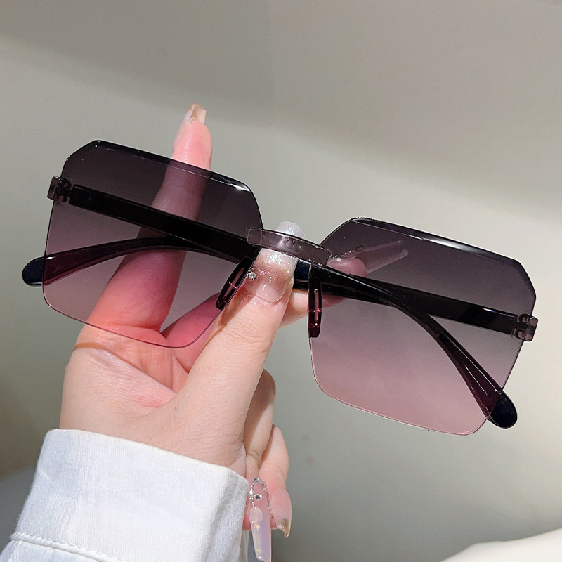 Nouvelles lunettes de soleil v - Vintage Fashion Brands avis et prix