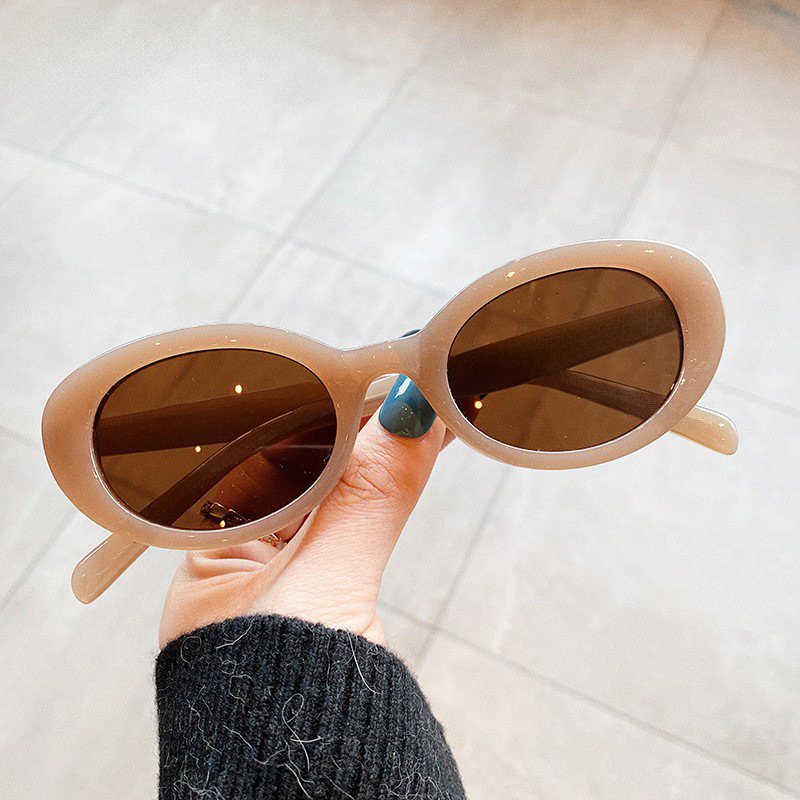 Lunettes de soleil ovales vint - Vintage Fashion Brands avis et prix