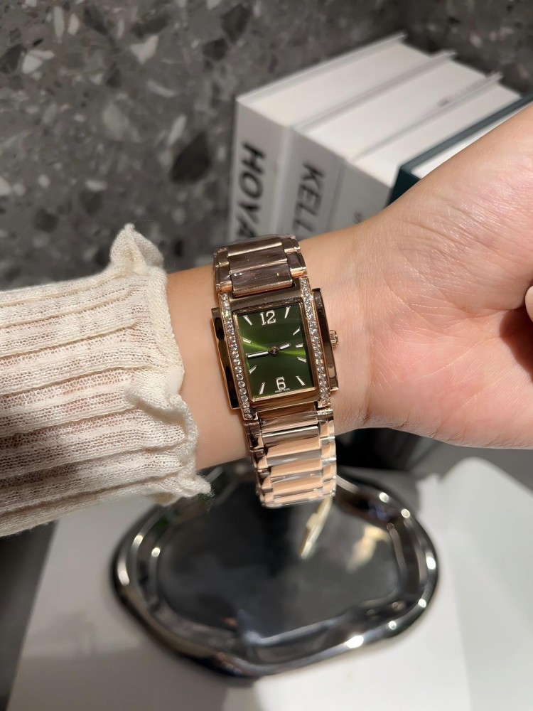 Montre à quartz rectangulaire  - Vintage Fashion Ideas avis et prix