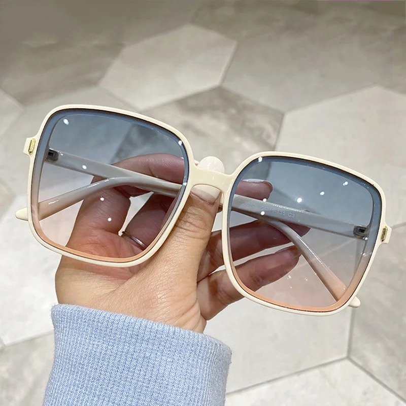 Lunettes de soleil carrées sur - Vintage Fashion Brands avis et prix