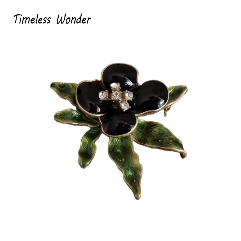 Broche Florale Rétro en Émail  - Vintage Fashion Runway avis et prix