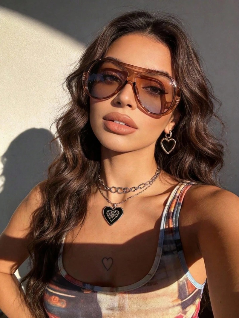 1/4 Paires de Lunettes de Sole - Vintage Fashion Brands avis et prix