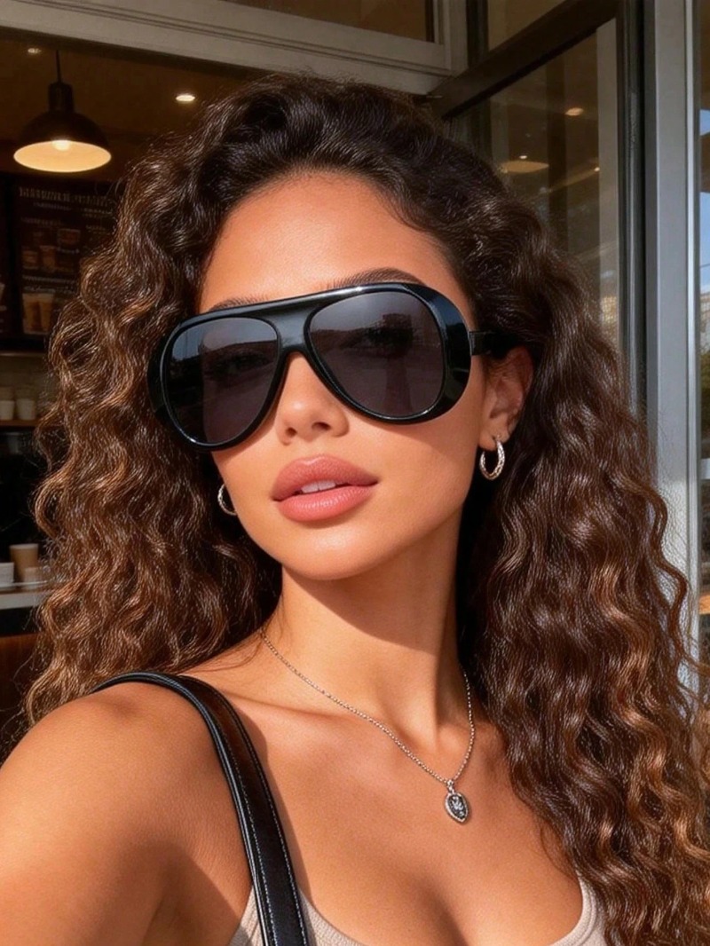 1/4 Paires de Lunettes de Sole - Vintage Fashion Brands avis et prix