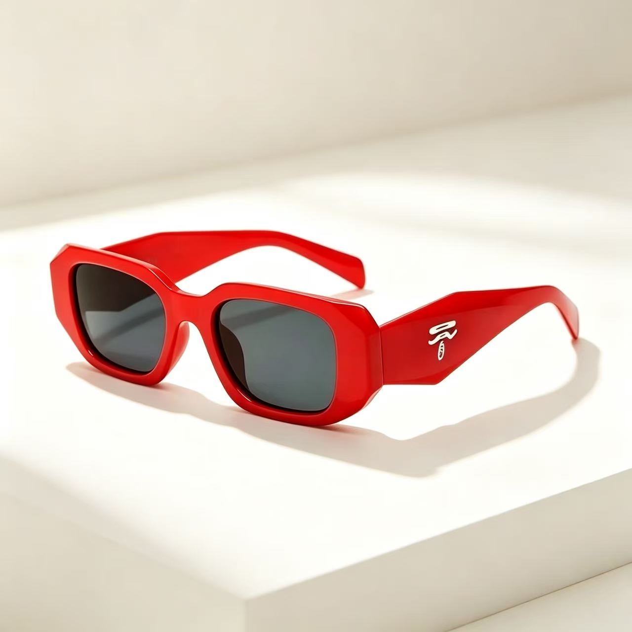 Lunettes de soleil vintage car - Vintage Fashion Brands avis et prix