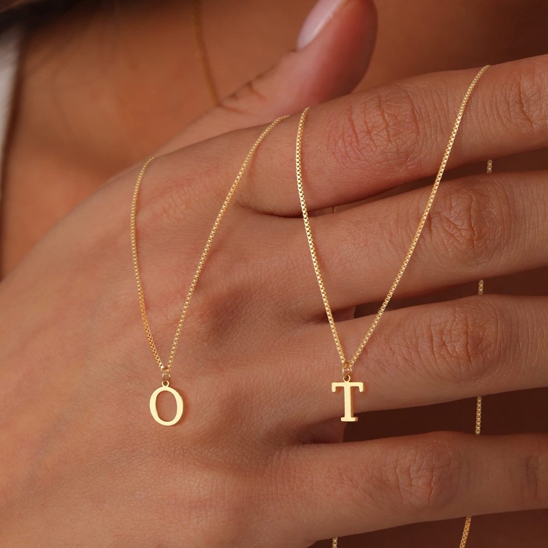 Collier avec initiale A-Z de c - Z Vintage Fashion avis et prix
