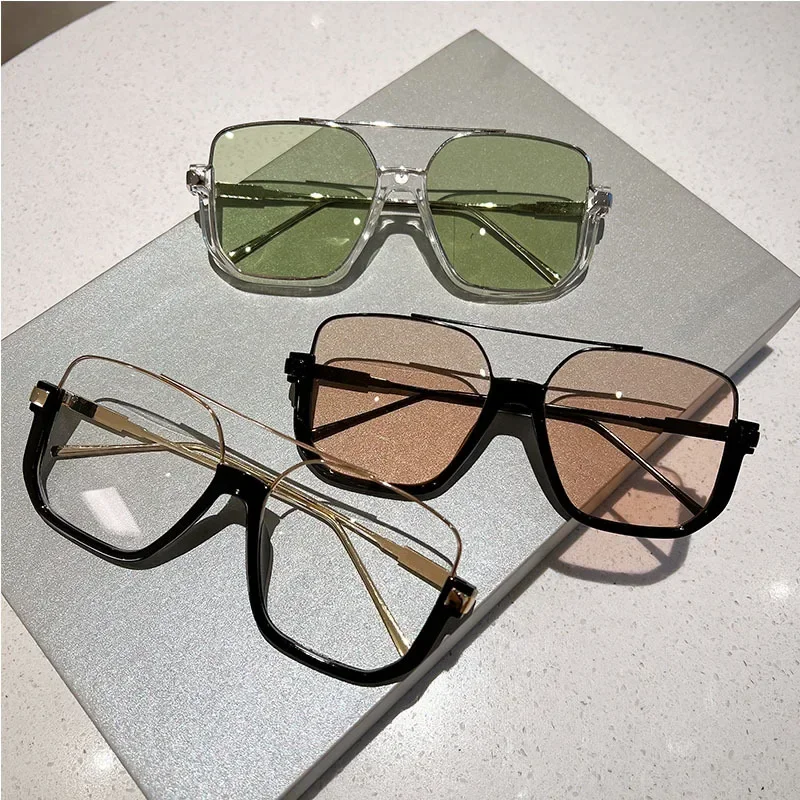 Lunettes de soleil surdimensio - Vintage Fashion Brands avis et prix