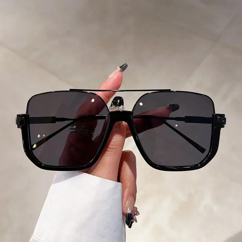 Lunettes de soleil surdimensio - Vintage Fashion Brands avis et prix